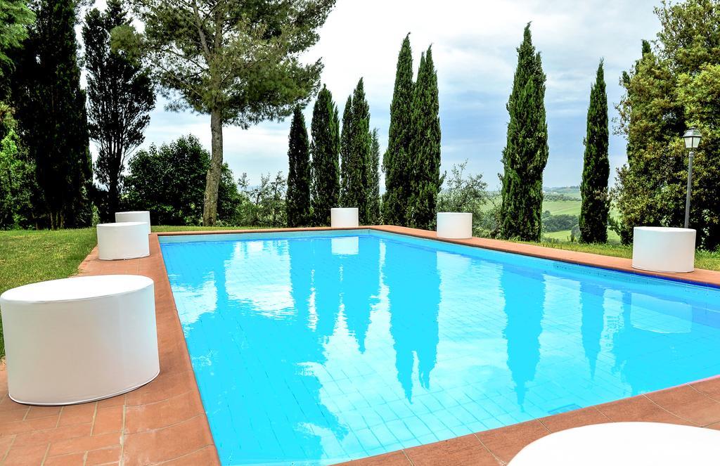 Villa Il Principino Country Resort Вінчі Екстер'єр фото