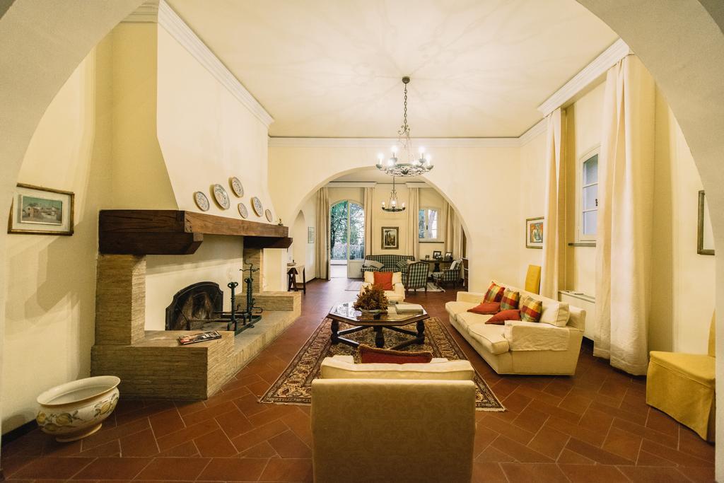 Villa Il Principino Country Resort Вінчі Екстер'єр фото