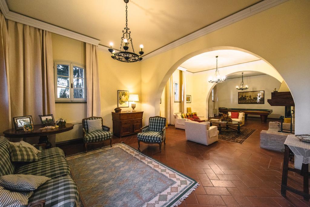 Villa Il Principino Country Resort Вінчі Екстер'єр фото