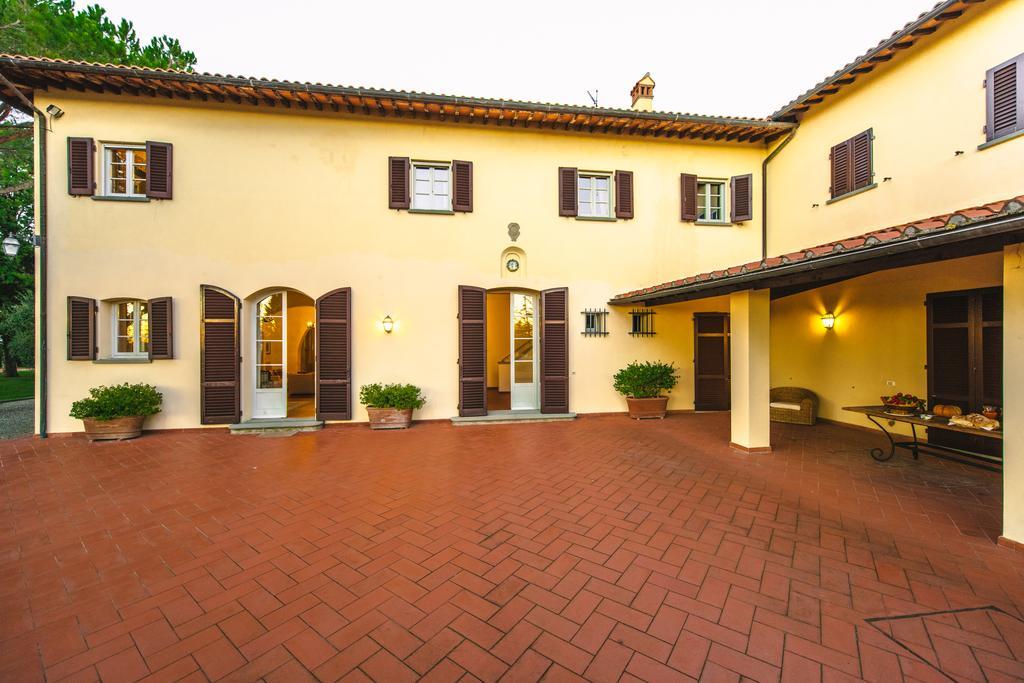 Villa Il Principino Country Resort Вінчі Екстер'єр фото