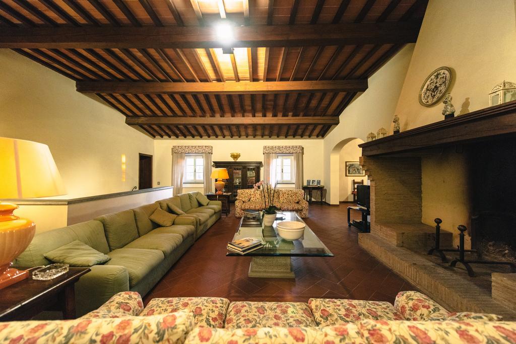 Villa Il Principino Country Resort Вінчі Екстер'єр фото